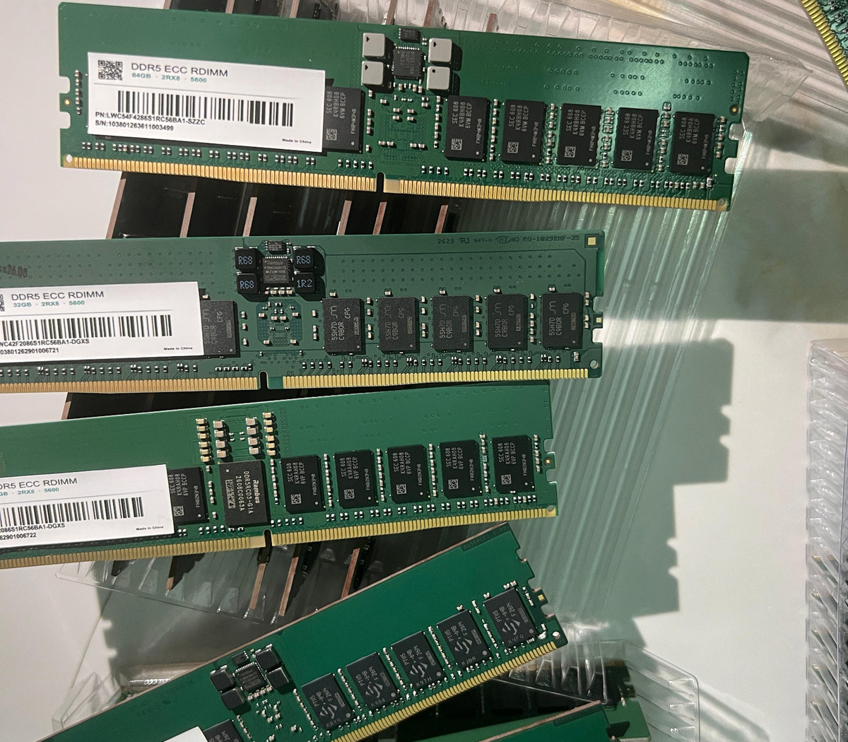 Memory ICs / DRAM